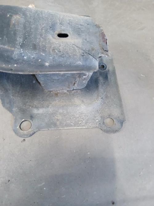 Image Renfort pare choc arriere (traverse) - FORD FIESTA 6