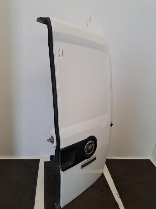 Image Porte de coffre droit - FIAT DOBLO 2
