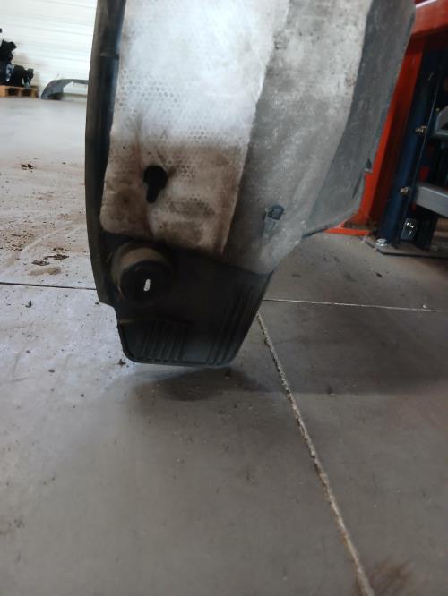 Image Pare boue arriere droit - PEUGEOT 208 2