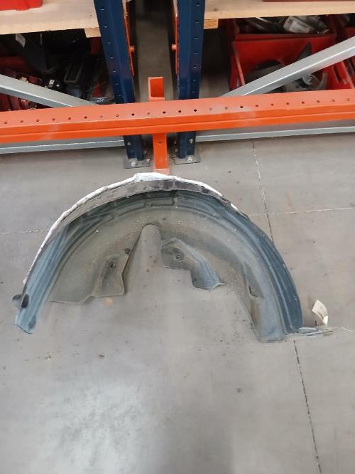 Image Pare boue arriere gauche - PEUGEOT 208 2