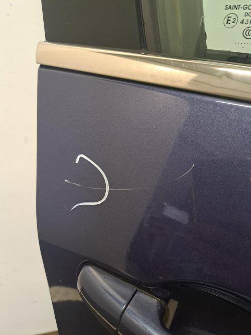 Image Porte avant droit - PEUGEOT 2008 1