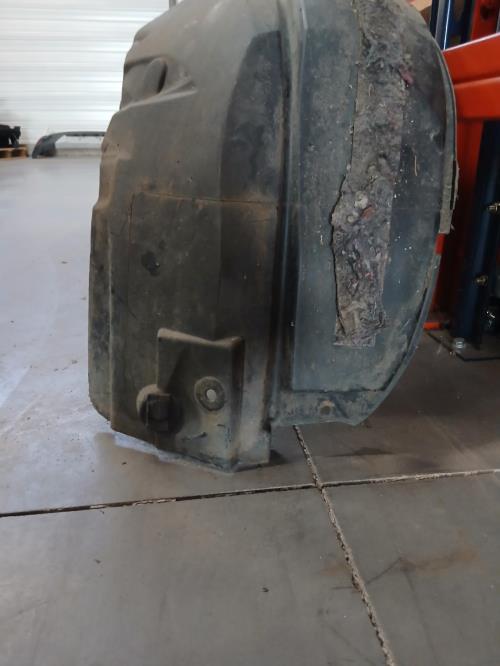 Image Pare boue avant droit - FORD FIESTA 6