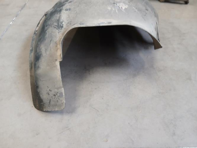 Image Pare boue avant droit - PEUGEOT 206