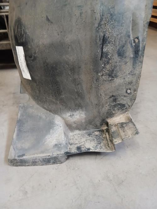 Image Pare boue avant droit - PEUGEOT 206