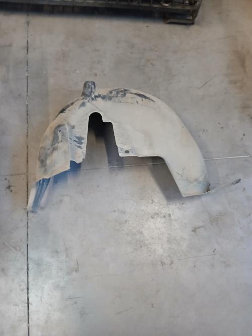 Image Pare boue arriere droit - PEUGEOT 208 1