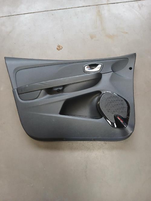 Image Interieur complet - RENAULT CLIO 4