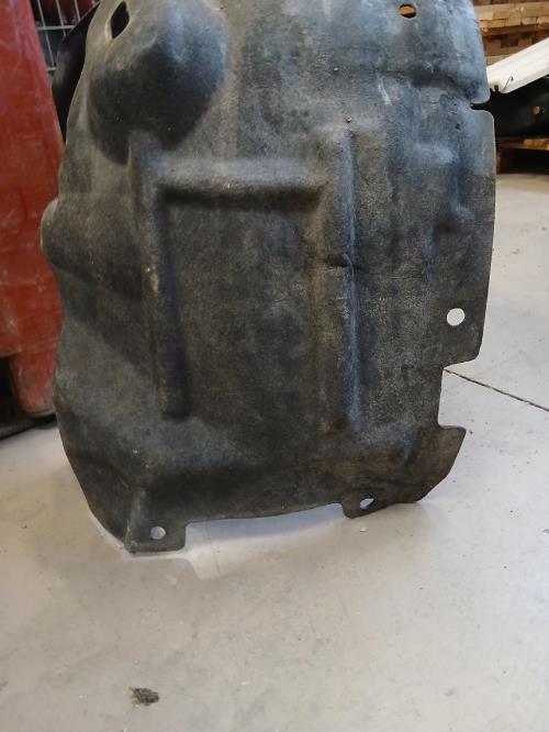 Image Pare boue avant gauche - RENAULT MEGANE 4