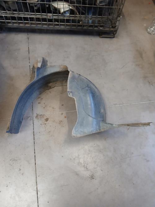 Image Pare boue avant gauche - SEAT IBIZA 4