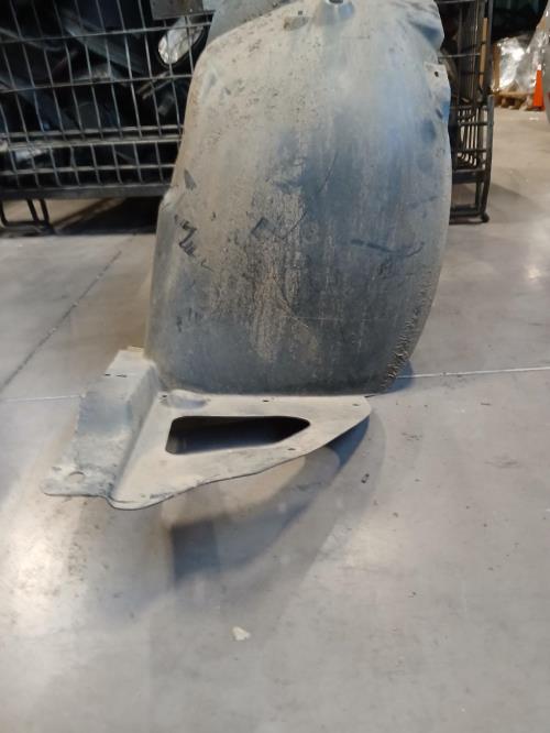 Image Pare boue avant gauche - PEUGEOT 208 1