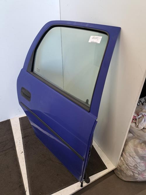 Image Porte arriere droit - OPEL CORSA B