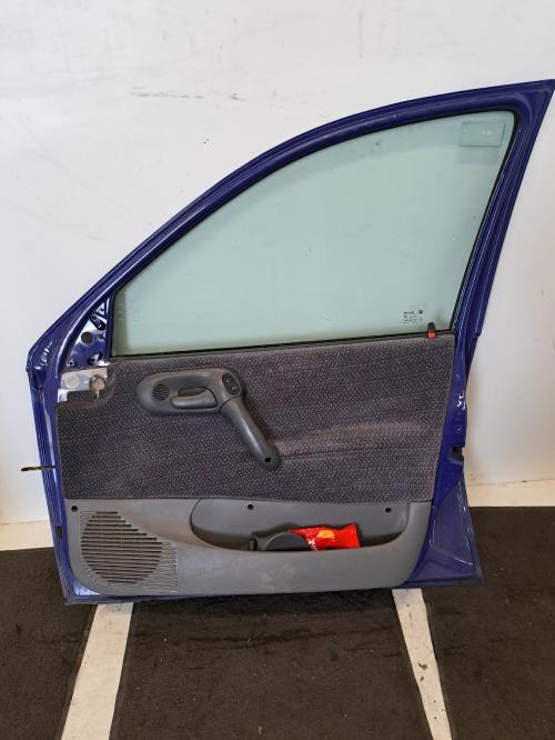 Image Porte avant droit - OPEL CORSA B