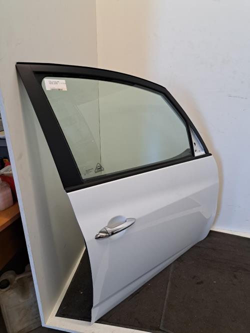 Image Porte avant droit - KIA VENGA