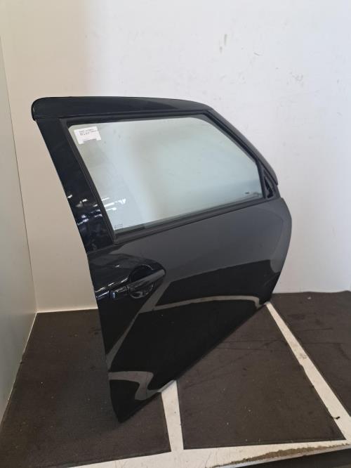 Image Porte avant droit - SUZUKI SWIFT 4