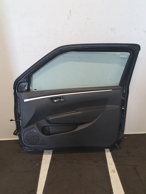 Image Porte avant droit - SUZUKI SWIFT 4