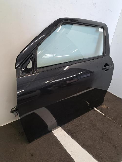 Image Porte avant gauche - SUZUKI SWIFT 4