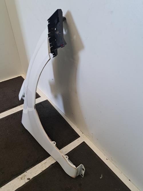 Image Aile avant droit - FORD B-MAX