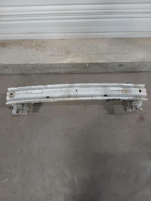 Image Renfort pare choc avant (traverse) - FORD B-MAX