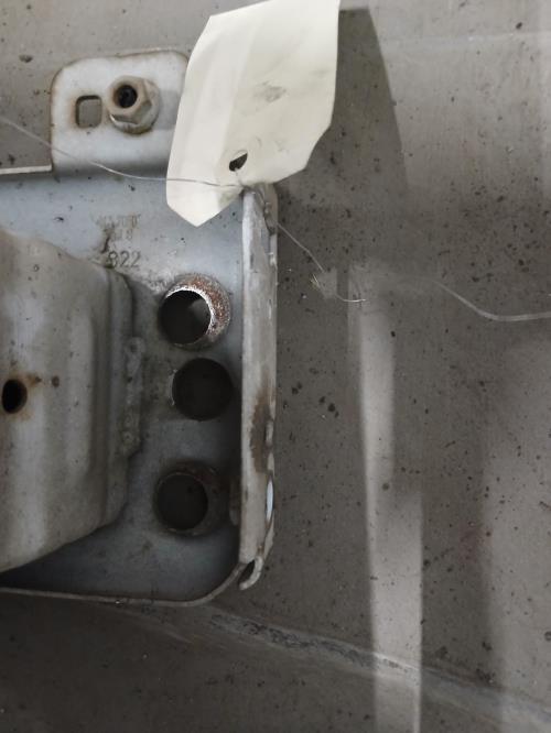 Image Renfort pare choc avant (traverse) - FORD B-MAX
