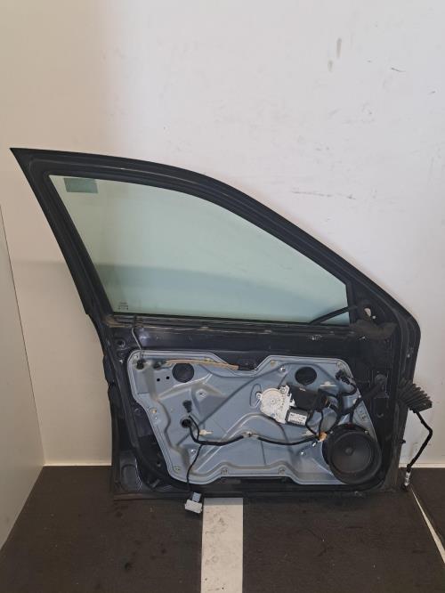 Image Porte avant gauche - SEAT LEON 1