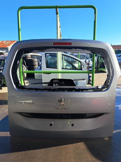 Image Malle/Hayon arriere - PEUGEOT PARTNER 3