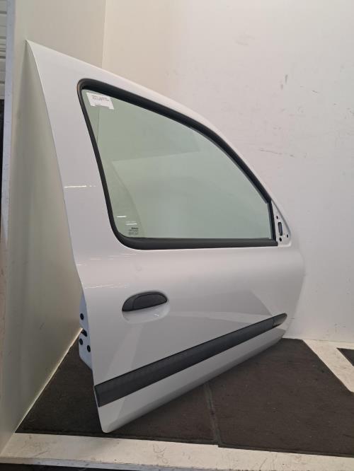 Image Porte avant droit - RENAULT CLIO 2 CAMPUS