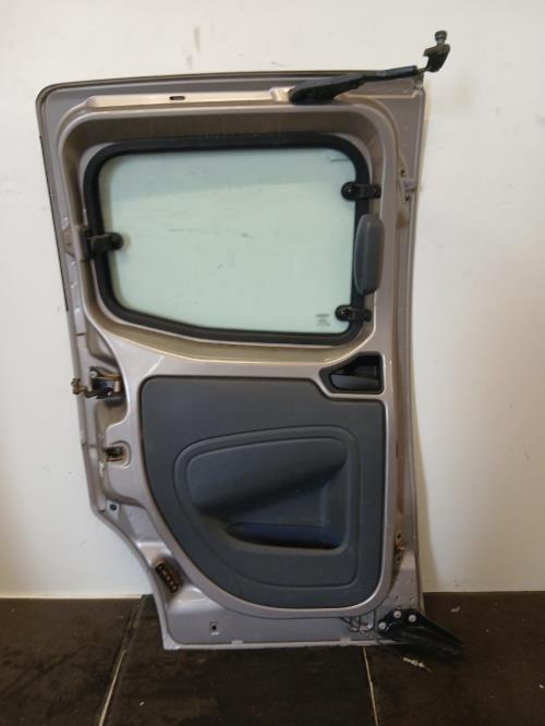 Image Porte laterale gauche - CITROEN NEMO