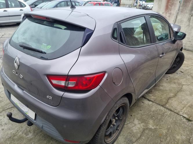 Image Feu arriere principal gauche (feux) - RENAULT CLIO 4