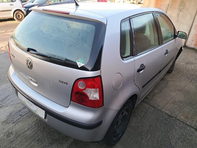 Image Porte avant droit - VOLKSWAGEN POLO 4