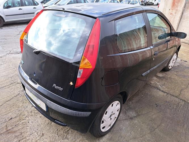 Image Retroviseur droit - FIAT PUNTO 2