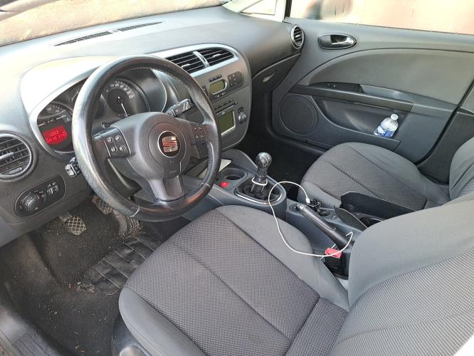 Image Pare choc arriere - SEAT LEON 2