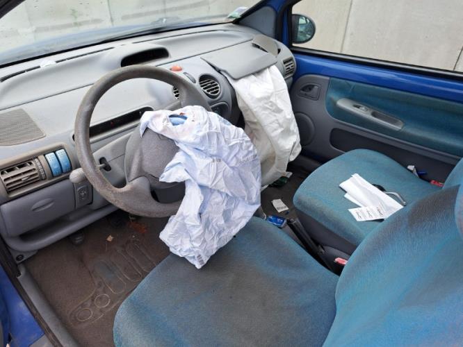 Image Feu arriere principal droit (feux) - RENAULT TWINGO 1