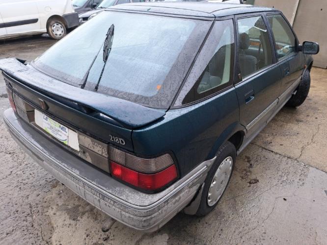 Image Feu arriere principal gauche (feux) - ROVER 200 1