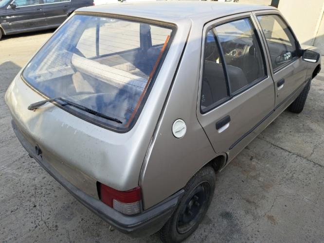 Image Retroviseur droit - PEUGEOT 205