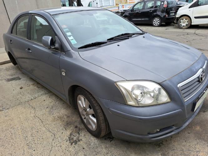 Image Porte avant gauche - TOYOTA AVENSIS 2