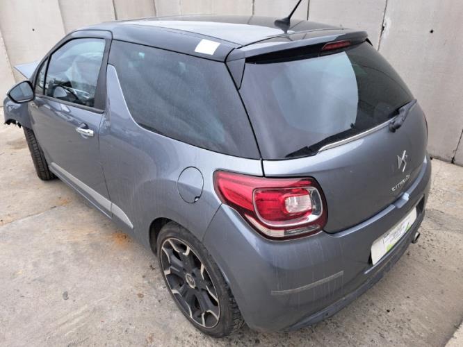 Image Porte fusible - CITROEN DS3
