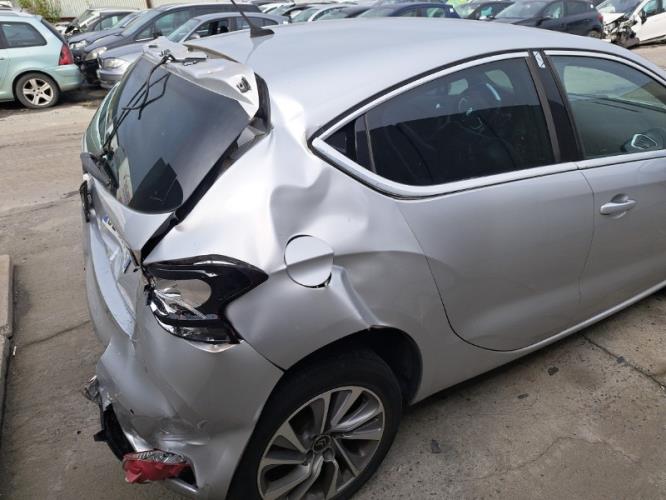 Image Feu arriere stop central - CITROEN DS4