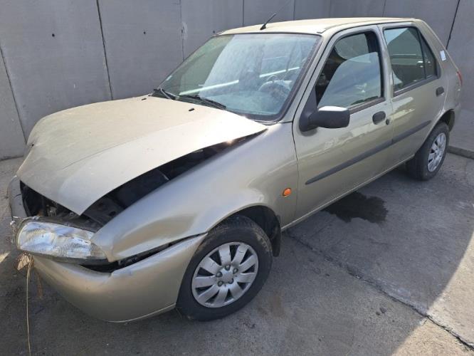Image Feu arriere principal gauche (feux) - FORD FIESTA 4