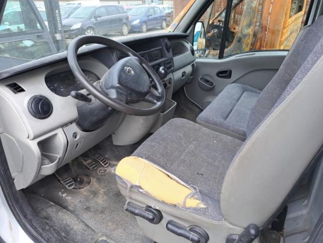 Image Porte avant droit - NISSAN INTERSTAR 1