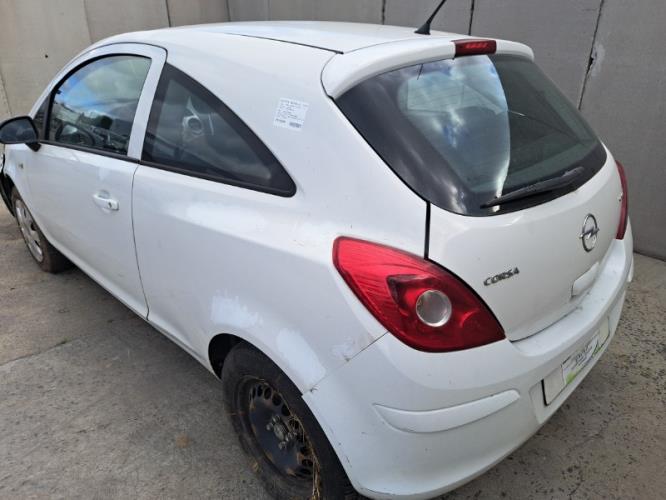 Image Porte avant droit - OPEL CORSA D
