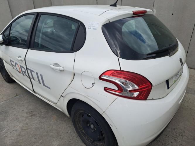 Image Plage arriere - PEUGEOT 208 1