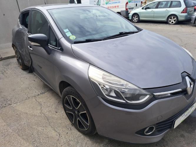 Image Feu diurne avant gauche - RENAULT CLIO 4