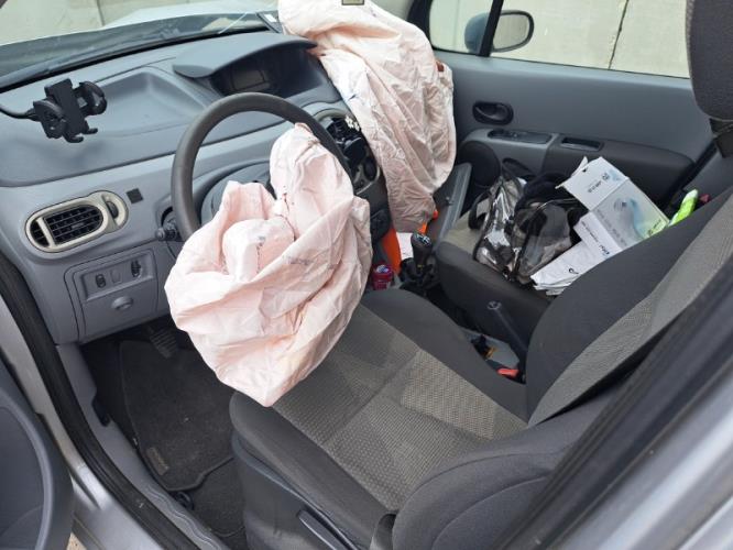 Image Feu arriere principal droit (feux) - RENAULT MODUS