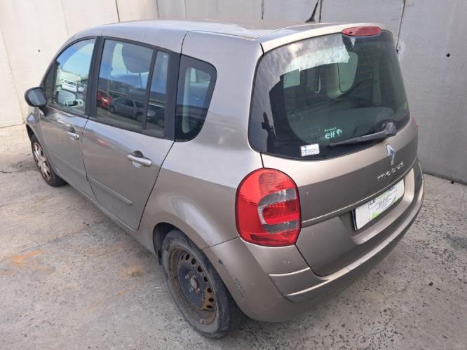 Image Feu arriere principal droit (feux) - RENAULT GRAND MODUS