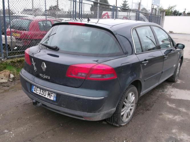 Image Feu arriere principal droit (feux) - RENAULT VEL SATIS