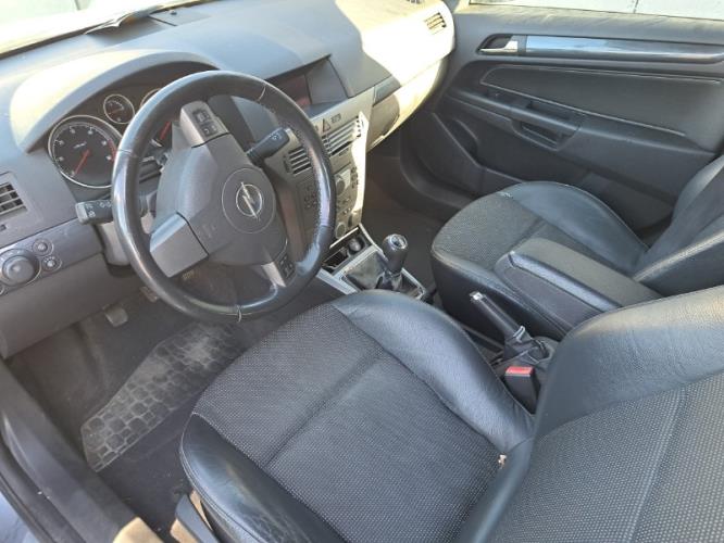 Image Ecran GPS - OPEL ASTRA H
