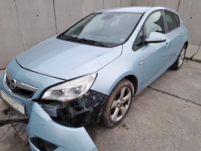 Image Boite de vitesses - OPEL ASTRA J