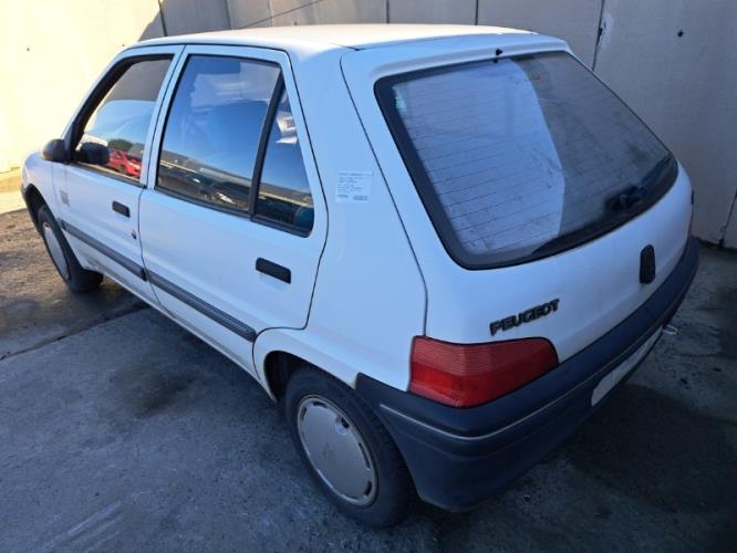 Image Pare choc avant - PEUGEOT 106