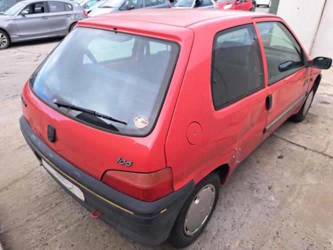 Image Pare choc avant - PEUGEOT 106