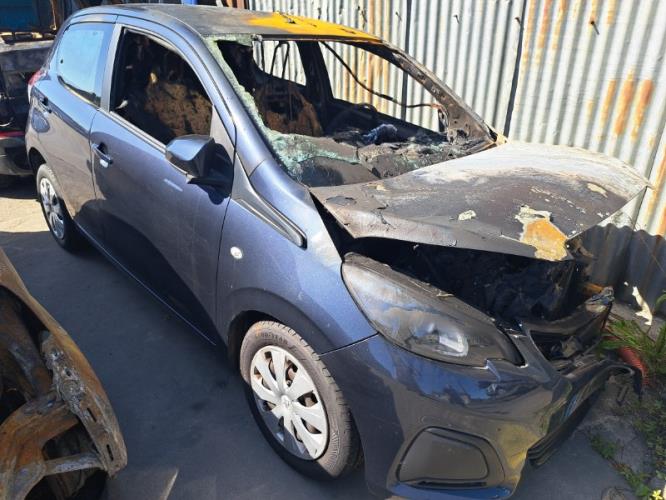 Image Coquille de retroviseur droit - PEUGEOT 108