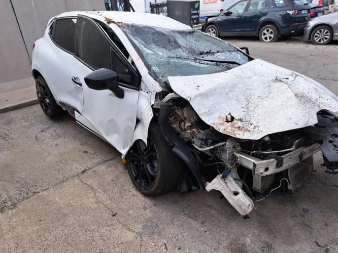Image Feu arriere secondaire droit (feux) - RENAULT CLIO 4